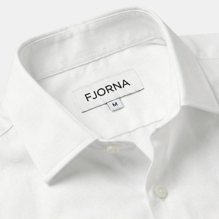 Men's Classic Shirt – Timeless Notched Collar Style