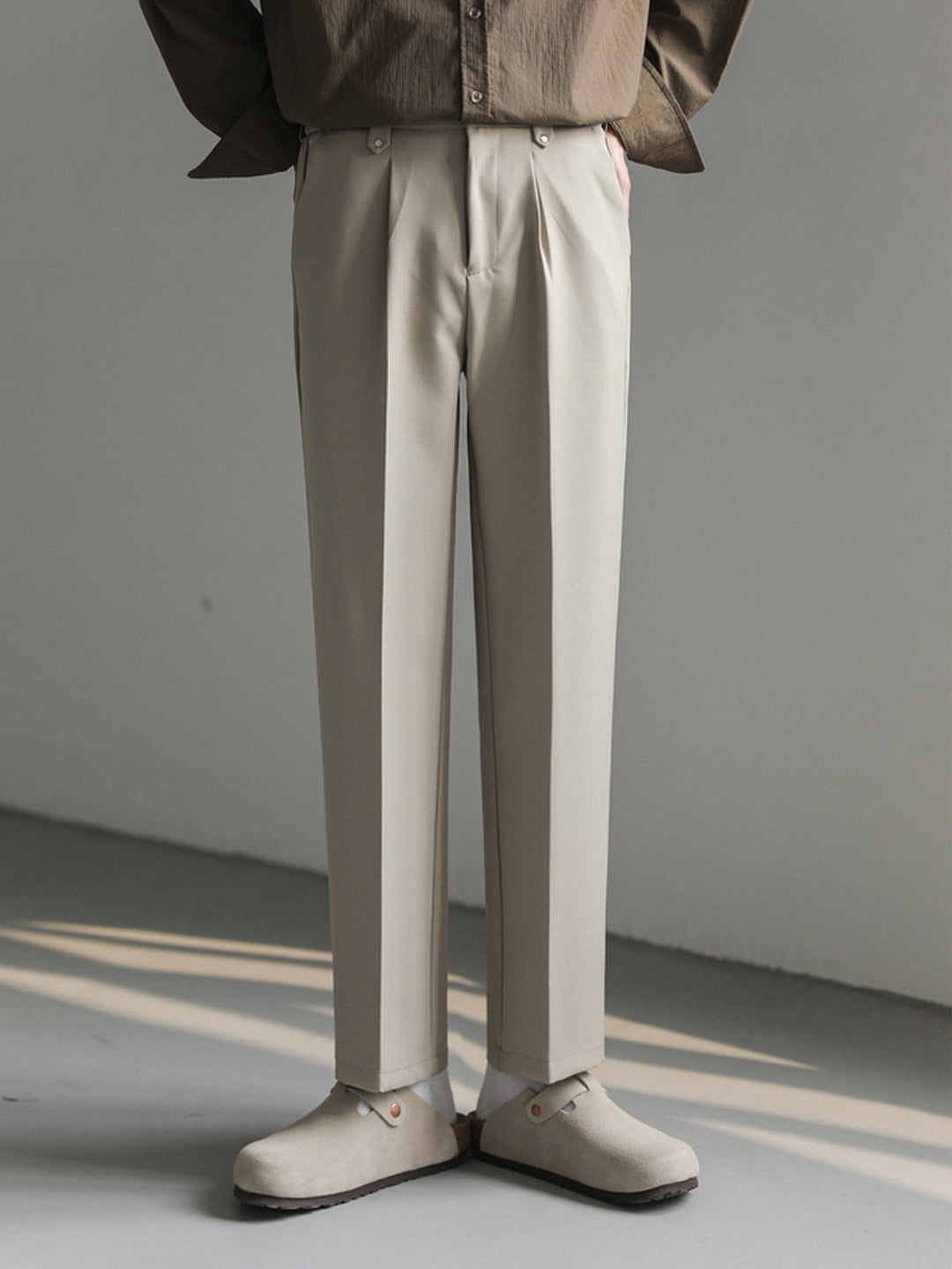 MV Quiet Luxury Loose Straight Leg Trousers