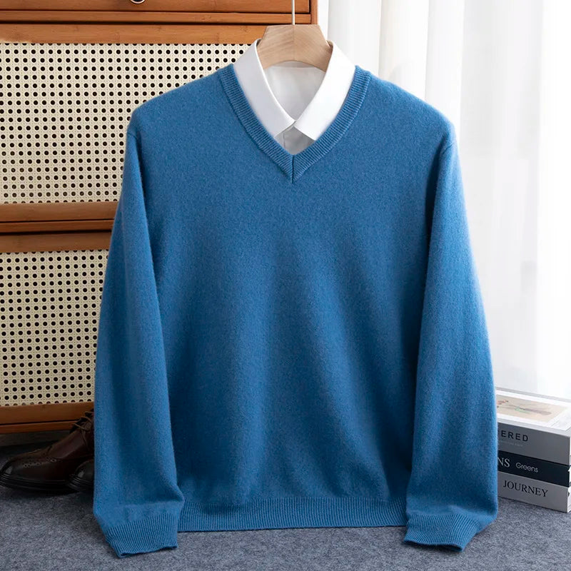 Leonard™ | Pure Merino Wool V-Neck